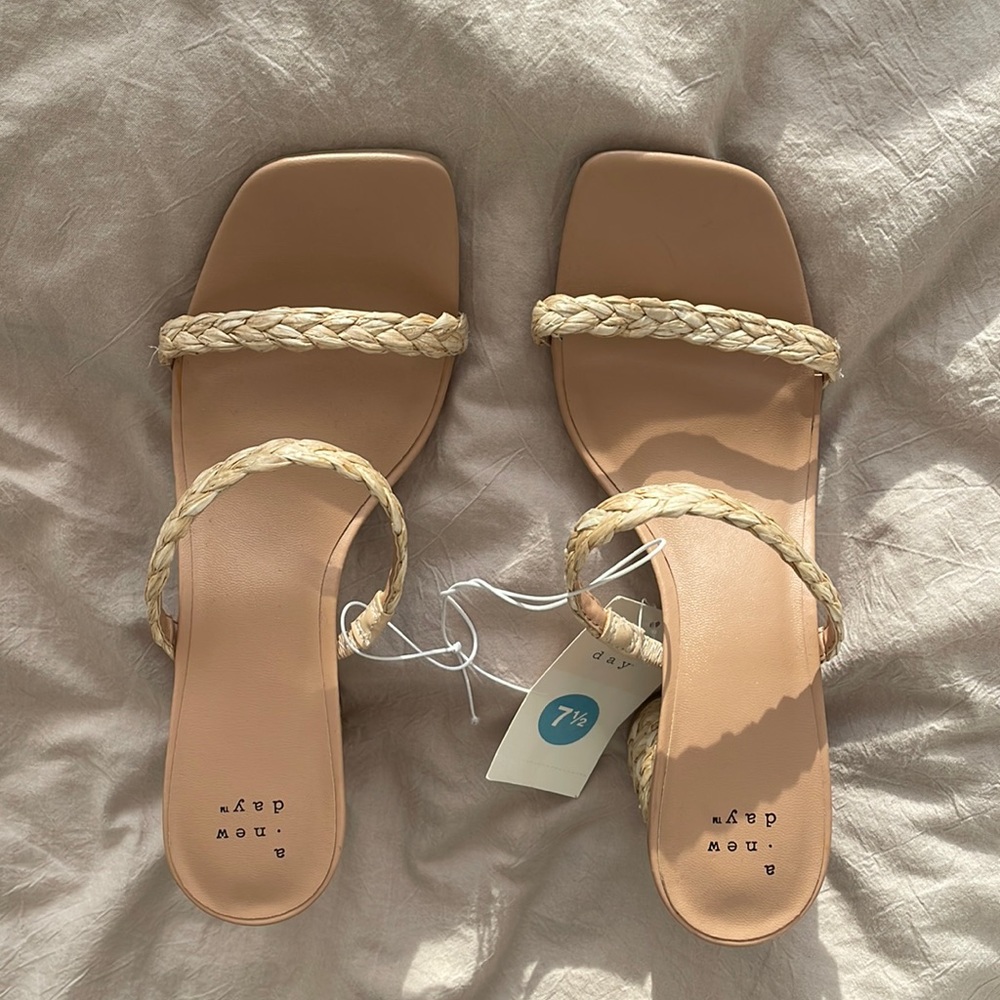 NWT Woven Block Heels